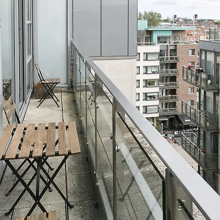 Bright Modern City Centre ダブリン